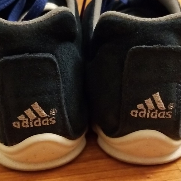 💞SOLD💞 Adidas Suede Sneakers - Picture 4 of 7